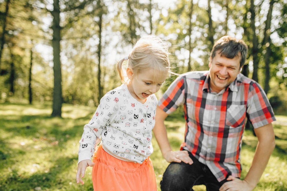 Nature Walks: Exploring Australia’s Spring Flora and Fauna with Your Child